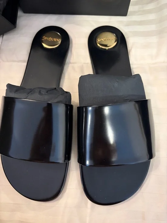 Saint Laurent Carlyle 00 Black Flat Sandals Sz 37 - Picture 2 of 8